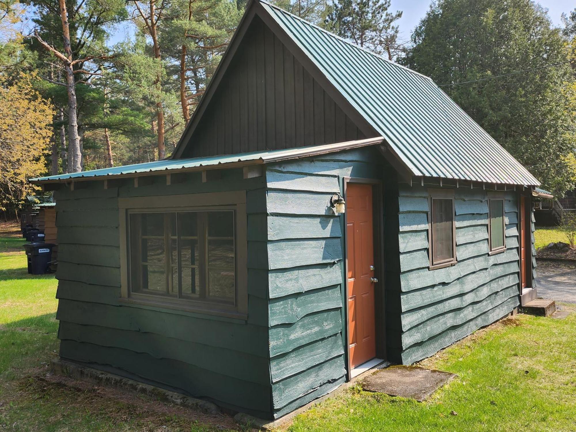 Moreno'S Adirondack Cabins Saranac Lake Eksteriør billede