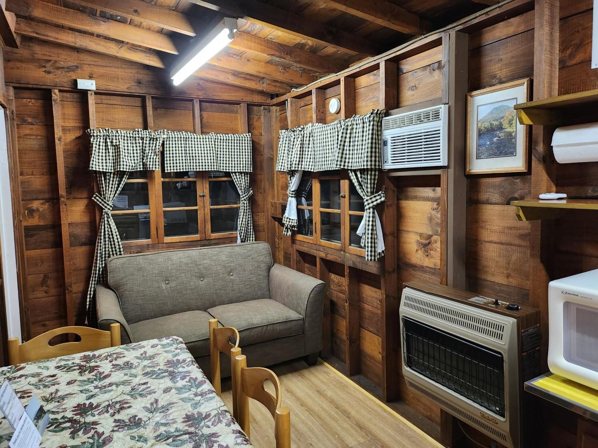 Moreno'S Adirondack Cabins Saranac Lake Eksteriør billede